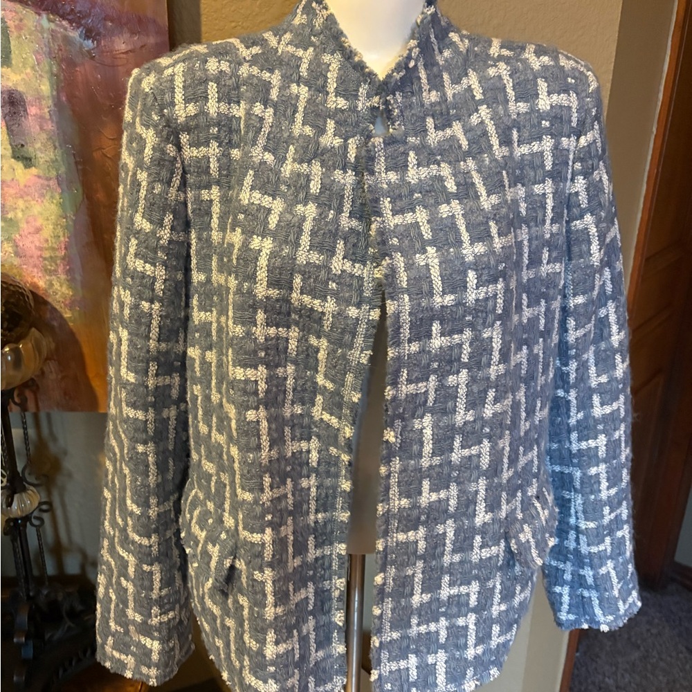 Lafayette 148 New York Blue and White Textured Blazer (12)
